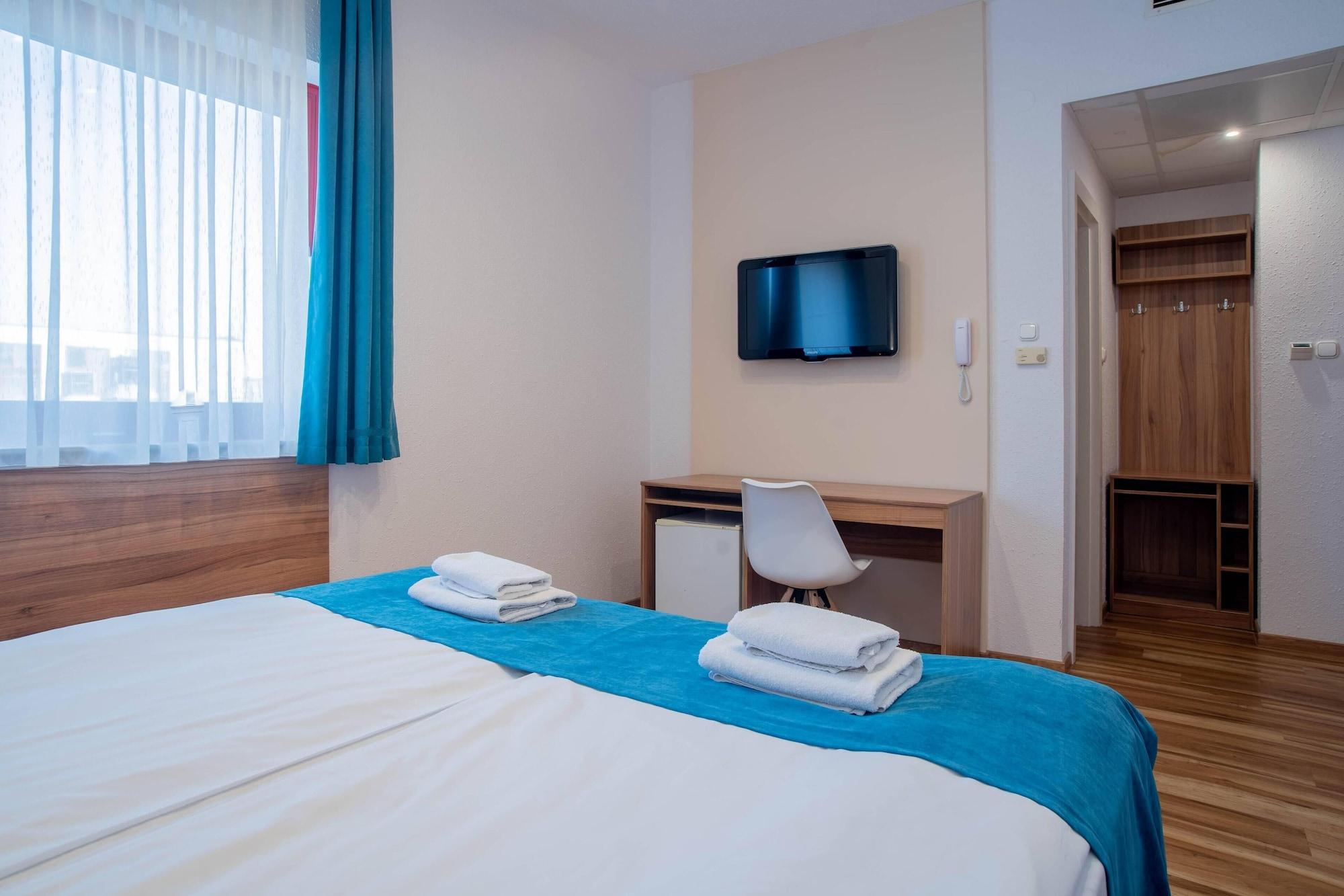 Homoky Hotels Bestline Hotel Budapeste Exterior foto