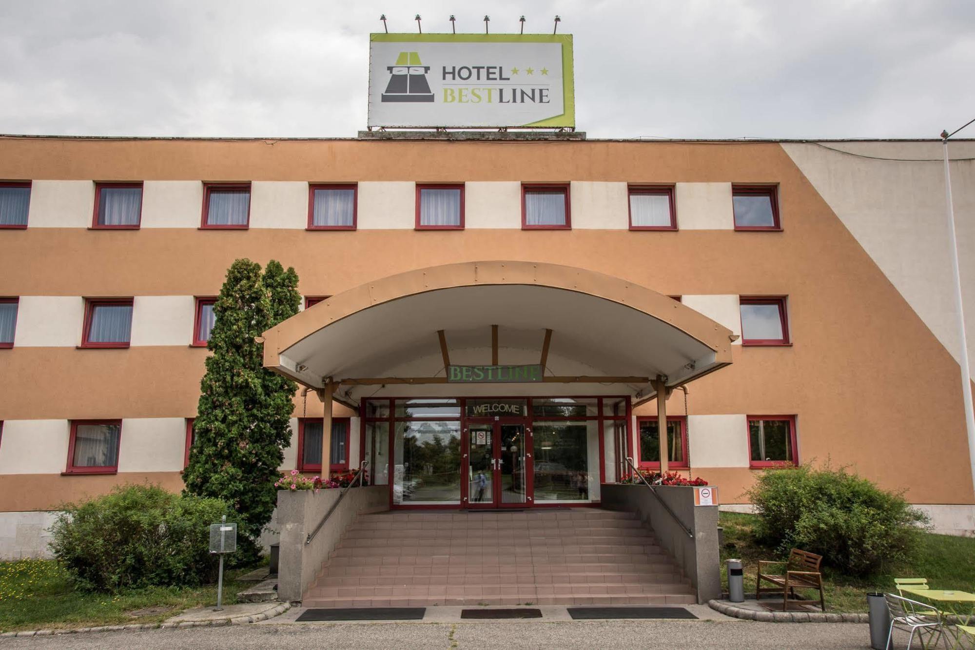 Homoky Hotels Bestline Hotel Budapeste Exterior foto